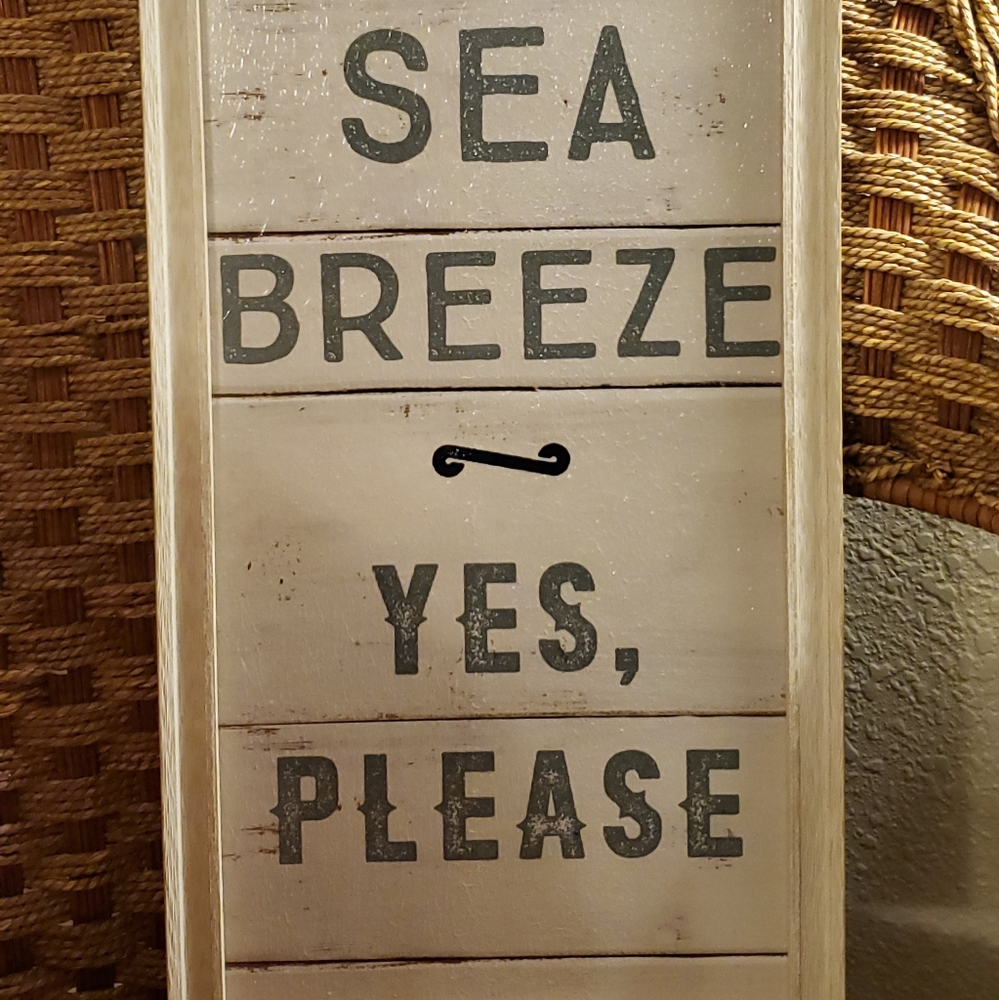 Wall decor - Picture 2 of 2